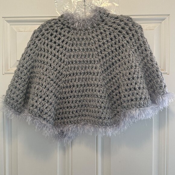 Handmade Women Chunky Crocheted Shrug Faux Fur Trim Grey One Size - Picture 7 of 8